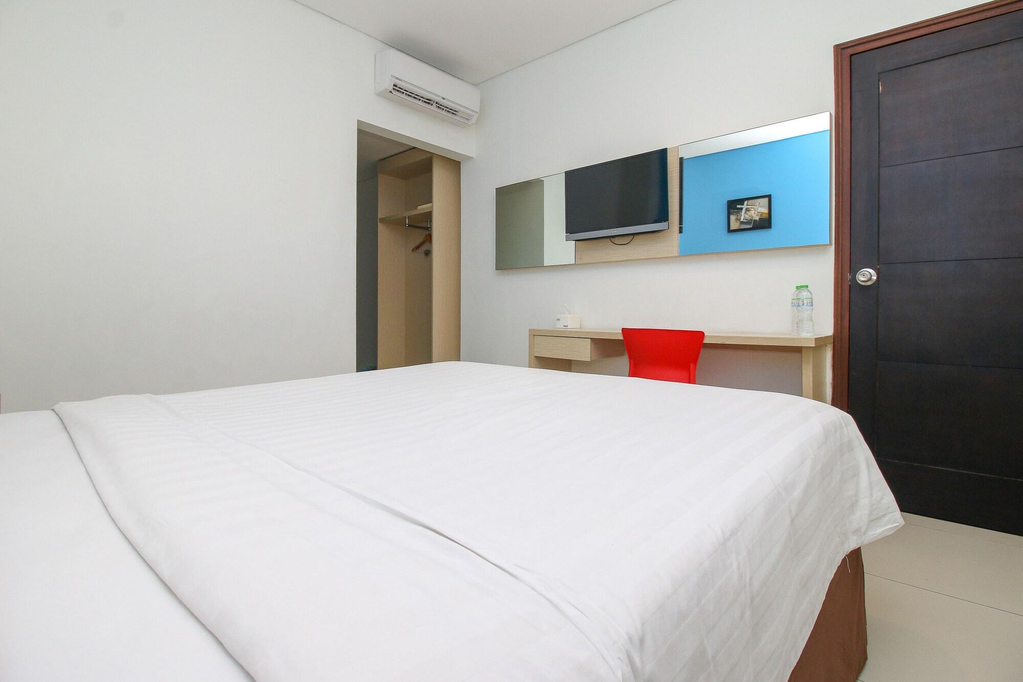 Pratama Hotel & Convention Mataram Extérieur photo