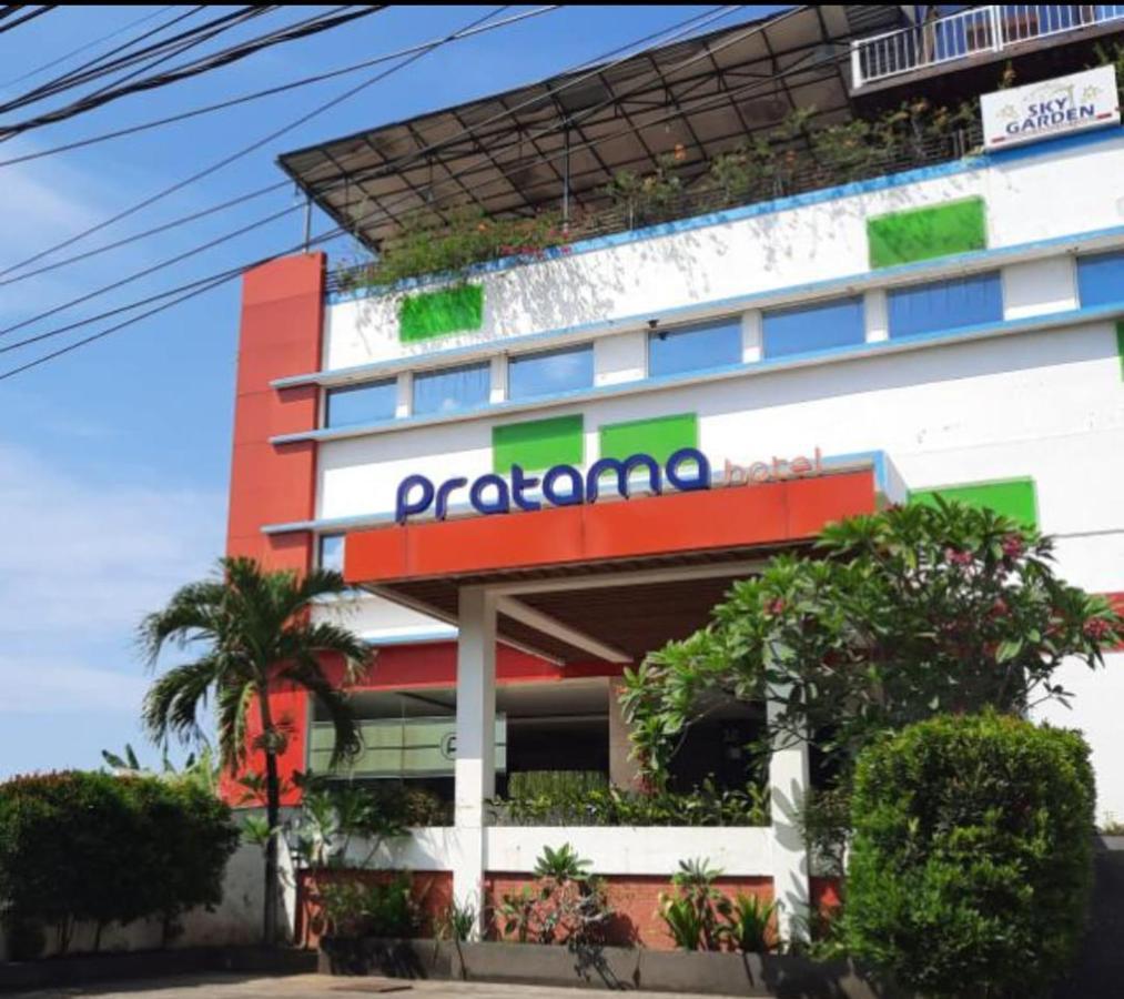 Pratama Hotel & Convention Mataram Extérieur photo