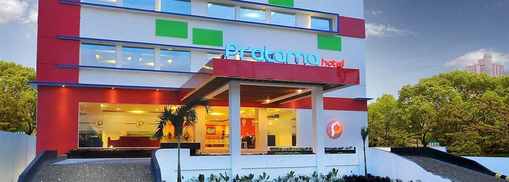 Pratama Hotel & Convention Mataram Extérieur photo