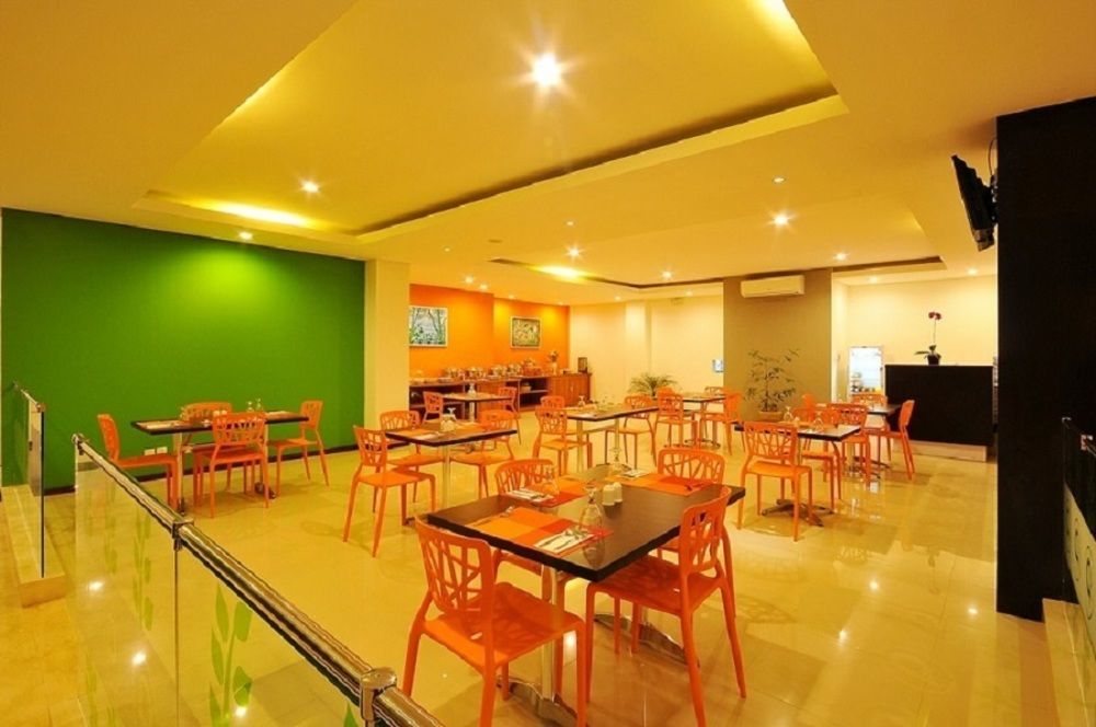 Pratama Hotel & Convention Mataram Extérieur photo