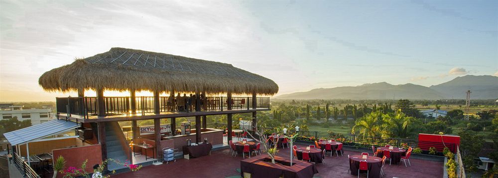 Pratama Hotel & Convention Mataram Extérieur photo