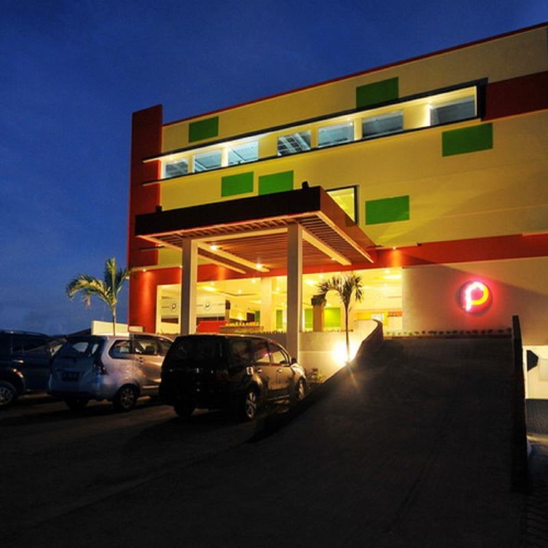 Pratama Hotel & Convention Mataram Extérieur photo