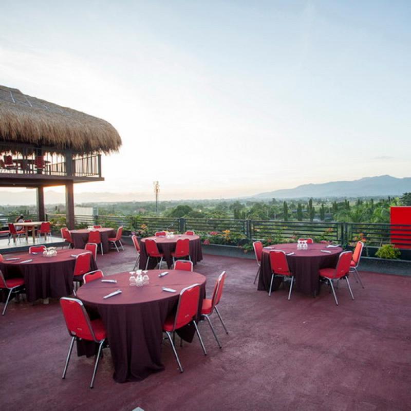 Pratama Hotel & Convention Mataram Extérieur photo