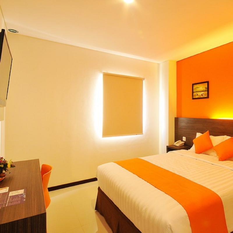 Pratama Hotel & Convention Mataram Extérieur photo